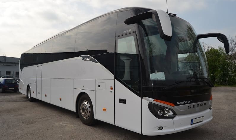 Bourgogne-Franche-Comté: Buses company in Lons-le-Saunier in Lons-le-Saunier and France