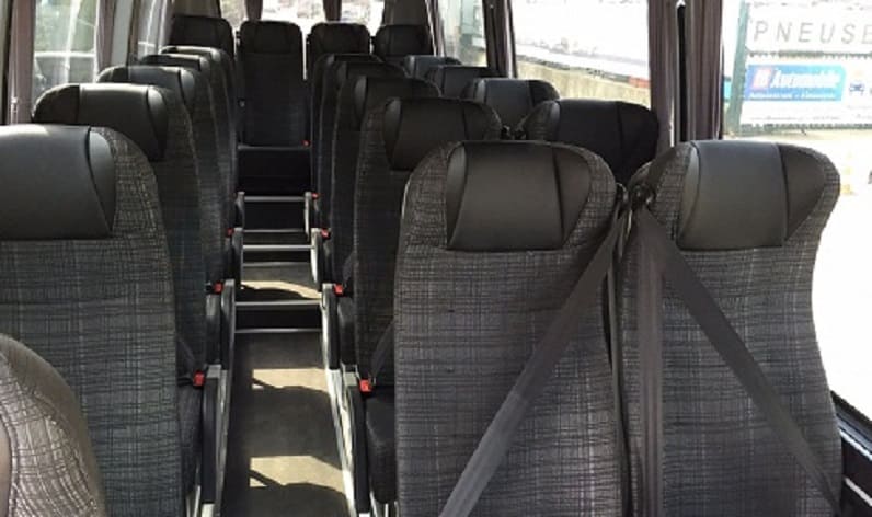 Switzerland: Coach rental in Vaud in Vaud and Ecublens